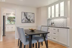 2380 W 28th Ave, Eugene, OR 97405 - Photo 8