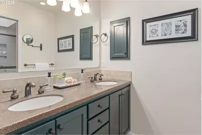 2380 W 28th Ave, Eugene, OR 97405 - Photo 28