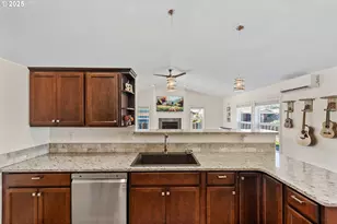 2669 Cedar Loop Dr, Bandon, OR 97411 - Photo 12