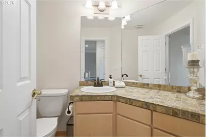 18004 Tan Oak Ln, Bend, OR 97707 - Photo 20
