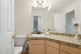18004 Tan Oak Ln, Bend, OR 97707 - Photo 20