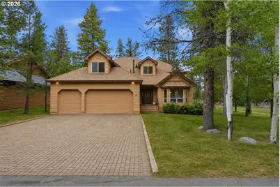 18004 Tan Oak Ln, Bend, OR 97707 - Photo 2