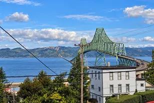 349 Melbourne Ave, Astoria, OR 97103 - Photo 2