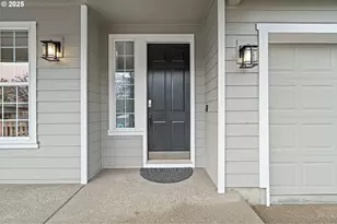 15541 SW 144th Terrace, Portland, OR 97224 - Photo 8