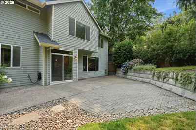 19477 View Dr, West Linn, OR 97068 - Photo 36
