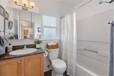 3134 NE 74th Ave, Portland, OR 97213 - Photo 28