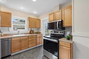 3134 NE 74th Ave, Portland, OR 97213 - Photo 14