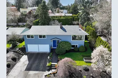 10339 SW 40th Ave, Portland, OR 97219 - Photo 2