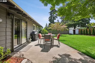 731 SE 143rd Ave, Portland, OR 97233 - Photo 24