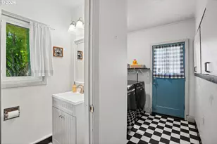 731 SE 143rd Ave, Portland, OR 97233 - Photo 22