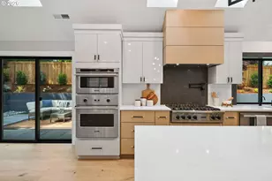 15370 Twin Fir Rd, Lake Oswego, OR 97035 - Photo 14