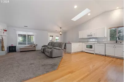 18104 SE 23rd St, Vancouver, WA 98660 - Photo 4