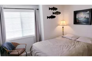 8565 SW Stratford Ct, Tigard, OR 97224 - Photo 8