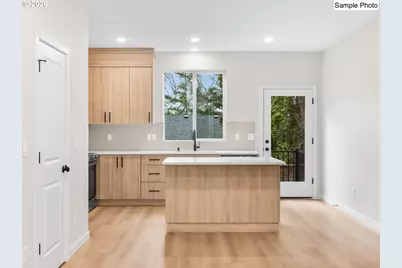 8622 SW 21st Ave #5, Portland, OR 97213 - Photo 4