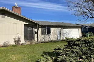 600 Lincoln Ave, Cottage Grove, OR 97424 - Photo 4