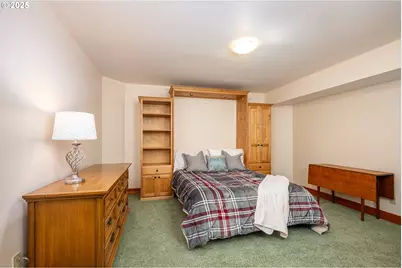 1055 NW Estate Dr, Seal Rock, OR 97376 - Photo 28