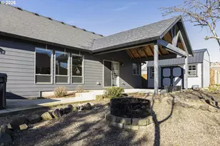 612 N 6th St, Carlton, OR 97111 - Photo 32