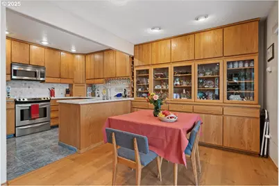 615 N Tomahawk Island Dr, Portland, OR 97217 - Photo 18