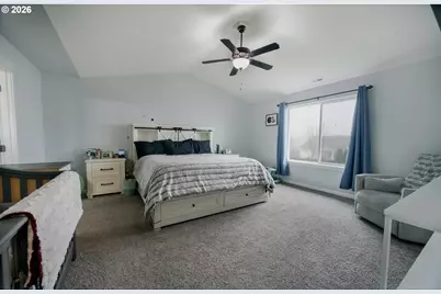 2303 NE Deciduous Ave, Albany, OR 97321 - Photo 20