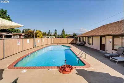 658 S 57th St #55, Springfield, OR 97478 - Photo 38