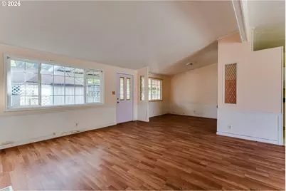 658 S 57th St #55, Springfield, OR 97478 - Photo 6