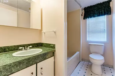 658 S 57th St #55, Springfield, OR 97478 - Photo 26