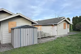 9350 SE Taylor St, Portland, OR 97216 - Photo 26