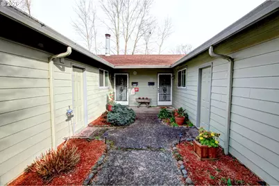 1715 SE 5th St, Gresham, OR 97080 - Photo 2