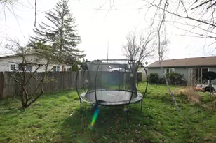 1715 SE 5th St, Gresham, OR 97080 - Photo 10