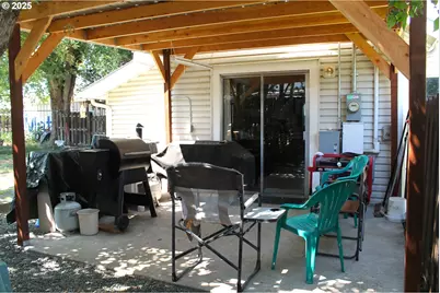 410 NW Bridge St, John Day, OR 97845 - Photo 18