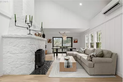 5247 SW Garden Home Rd, Portland, OR 97219 - Photo 2