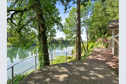 6600 SW Montgomery Way, Wilsonville, OR 97070 - Photo 18