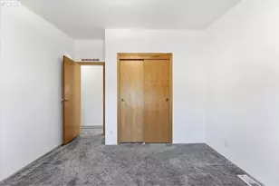 341 S 9th St, Kalama, WA 98625 - Photo 32