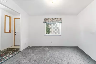 341 S 9th St, Kalama, WA 98625 - Photo 22