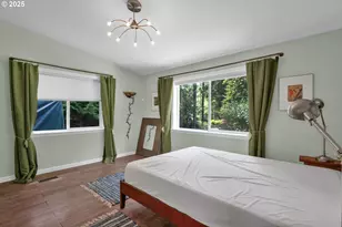 4884 N Loftus Rd, Florence, OR 97439 - Photo 18