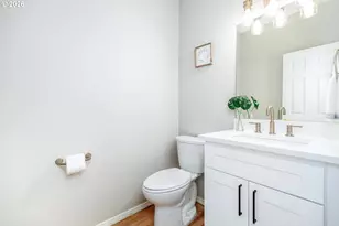 2011 NW New Hope Ct, Portland, OR 97229 - Photo 24