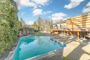 1527 NE La Mesa Pl, Gresham, OR 97030 - Photo 34