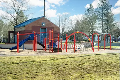 1527 NE La Mesa Pl, Gresham, OR 97030 - Photo 40