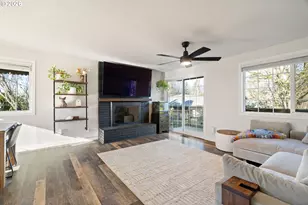 1527 NE La Mesa Pl, Gresham, OR 97030 - Photo 4