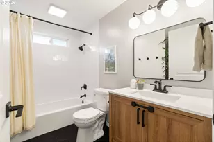 1527 NE La Mesa Pl, Gresham, OR 97030 - Photo 16