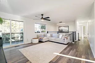 1527 NE La Mesa Pl, Gresham, OR 97030 - Photo 6