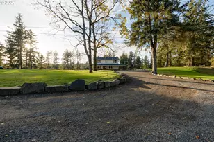 101 SW Juniper Ave, Warrenton, OR 97146 - Photo 40