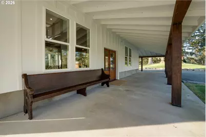 101 SW Juniper Ave, Warrenton, OR 97146 - Photo 8