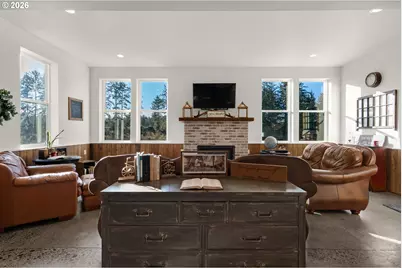 101 SW Juniper Ave, Warrenton, OR 97146 - Photo 20