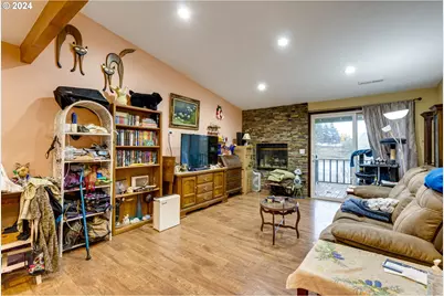 11990 SW Corby Dr #16, Portland, OR 97225 - Photo 6