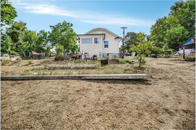 122 Rock St, Silverton, OR 97381 - Photo 18