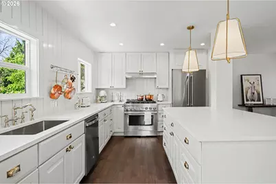 4845 NE 10th Ave, Portland, OR 97211 - Photo 10