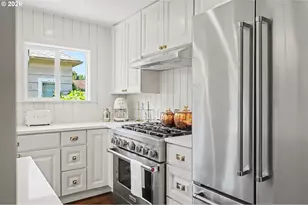 4845 NE 10th Ave, Portland, OR 97211 - Photo 12