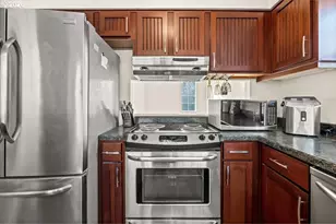 8510 SW Curry Dr, Wilsonville, OR 97070 - Photo 6