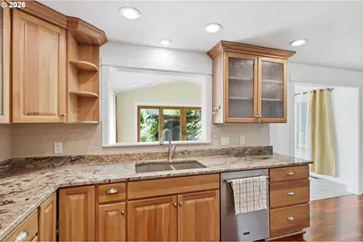 39200 Camp Creek Rd, Springfield, OR 97478 - Photo 10